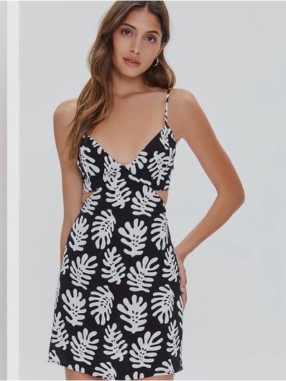 FOREVER 21, Black & White Leaf Print Cutout Mini Dress, Size 4